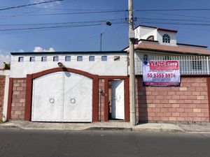 Casa en Venta en Bellavista Metepec