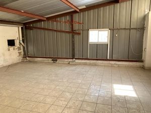 Bodega en Renta cerca Pie de la Cuesta en Querétaro