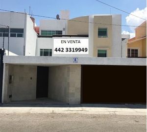 Casa en venta en Colinas del Cimatario, Querétaro, Querétaro, 76090.