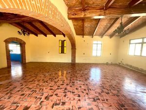 HACIENDA EN VENTA EN  TEQUISQUIAPAN CENTRO