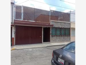 Casa en Venta en Rincon del Bosque Puebla