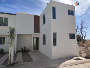 Casa en venta en Sedue, 34166 Durango, Dgo., México. Instituto  Universitario Anglo Español, Valle del Guadiana, Nueva Alianza