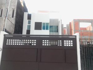 Casa en Venta en Felix Ireta Morelia