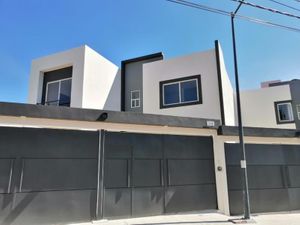 Casa en Venta en Ejidal Tres Puentes Morelia