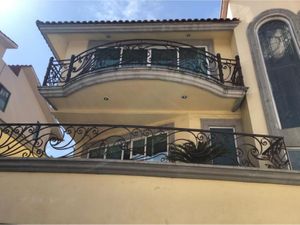 Casa en Venta en Bosques de las Lomas Cuajimalpa de Morelos