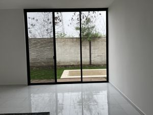 VENTA CASA EN PRIVADA RESIDENCIAL SOLUNA, TEMOZÓN