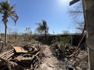 Terreno en Cholul a una cuadra de carretera principal Mérida-Motul