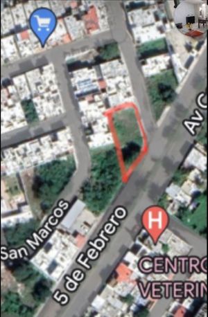 Venta de terreno en Ave. Central