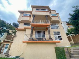 Venta de Casa en Lomas de Valle Escondido