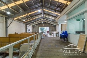 Bodega Comercial y Oficina En Venta Colonia Florida