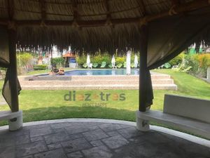 VENTA CASA EN CONDOMINIO EN XOCHITEPEC, MORELOS