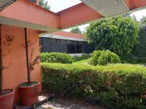 Casa en Venta  para remodelar en Jardines del Pedregal