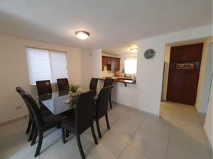 Casa en Venta en Portal Anáhuac Apodaca