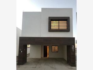 Casa en Venta en Puerta de Hierro Torreón