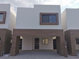 Casa en Venta en Puerta de Hierro Torreón