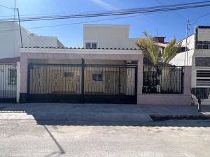 Casas en venta en Amp la Rosita, Torreón, Coah., México, 27258