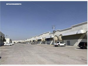 Bodega en Renta en Plaza Jumbo Torreón