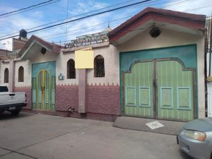 Casa en Venta en Habitacional Coecillo León