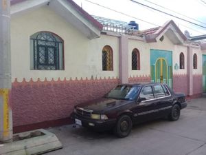 Casa en Venta en Habitacional Coecillo León