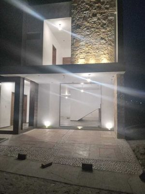 Casa en PREVENTA modelo Peñasco Fraccionamiento Minas de la Plata Guanajuato Gt