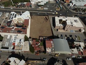 Terreno comercial en VENTA en la zona mas comercial de la ciudad