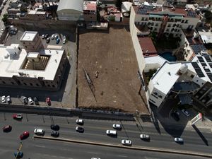 Terreno comercial en VENTA en la zona mas comercial de la ciudad