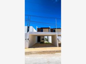 Casa en Venta en Temozon Norte Mérida