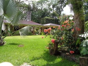 Casa en Venta en La Florida Coatepec