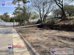 Terreno en Venta en Lomas de Atzingo Cuernavaca