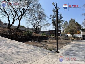 Terreno en Venta en Lomas de Atzingo Cuernavaca