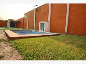 Casa en Venta en Sumiya Jiutepec