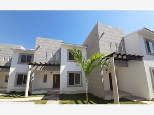 Casa en Venta en San Miguel Acapantzingo Cuernavaca