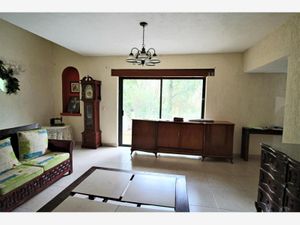 Casa en Venta en Del Bosque Cuernavaca