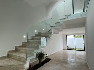 Parque BCS Lomas de Angelópolis III - Casa en venta 4 recámaras