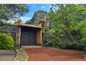 Casa en Venta en Amatlán de Quetzalcóatl Tepoztlán