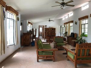 Casa en Venta en Burgos Bugambilias Temixco