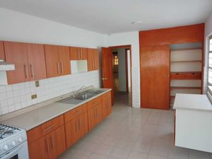 Casa en Venta en Azcarate Puebla