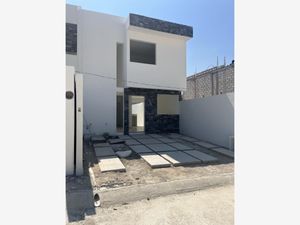 Casa en Venta en Residencial Colina Universidad Tuxtla Gutiérrez