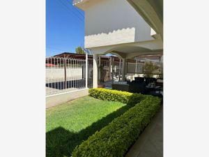 Casa en Renta en Villas de Irapuato Irapuato