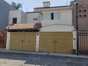 Casa en Venta en Fuentes de Saint Germaint San Pedro Cholula