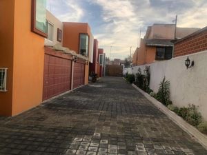 Casa en Venta en Santa Cruz Buenavista Puebla