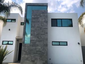 Casa en venta en BOULEVARD NIÑOS HEROES 1402, TIERRA CAOBA, Atlixco,  Puebla, 74270.