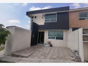 Casa en Venta en Lomas del Valle Puebla