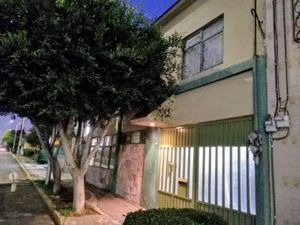 Casa en Venta en Jardines de San Manuel Puebla