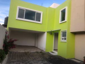 Casa en Venta en Santa Cruz Buenavista Puebla