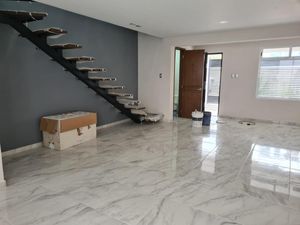 Casa en Venta en Jardines de San Manuel Puebla