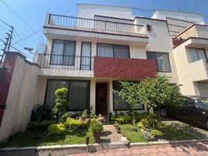 Casa en Venta en Rinconada Coapa 1A Sección Tlalpan