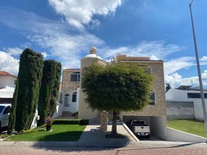 Casa en Venta en Pueblo Nuevo Corregidora