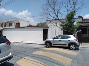 Casa en renta en cerro largo, Villa Mitras, Monterrey, Nuevo León, 64170.