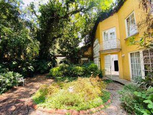 Casa en Venta en El Parque de Coyoacan Coyoacán